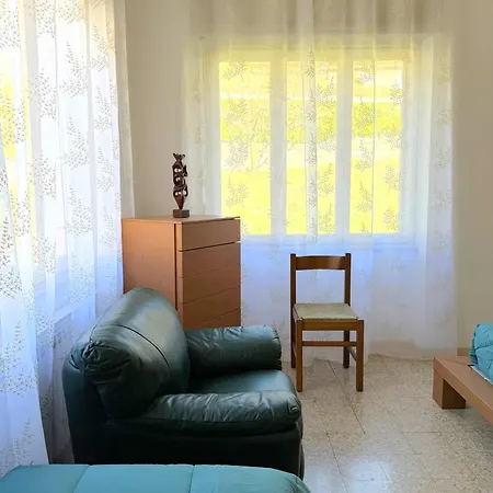 Apartment Suite Barni Barni